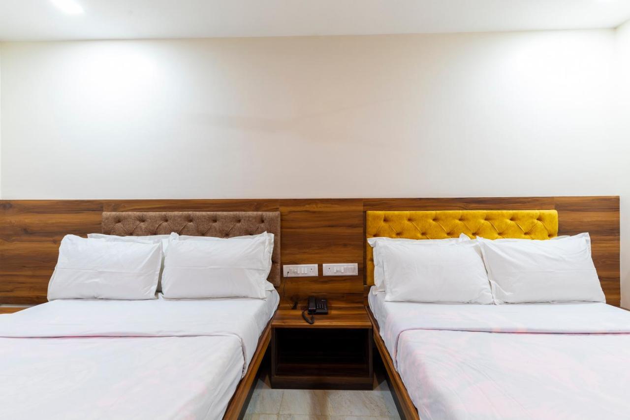 Hotel Samrat Palace Mumbai Dış mekan fotoğraf