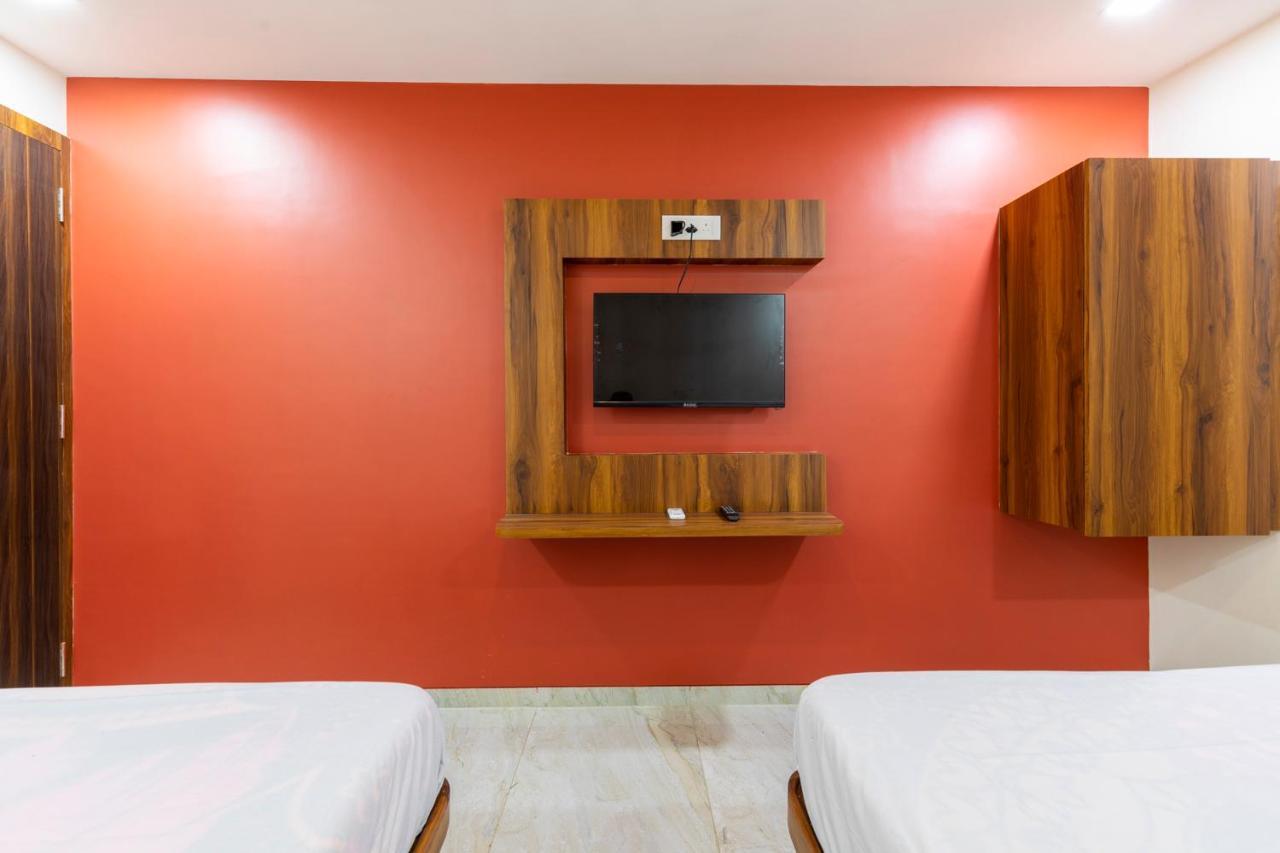 Hotel Samrat Palace Mumbai Dış mekan fotoğraf